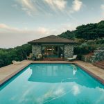 Piscines à débordement : construction et caractéristiques