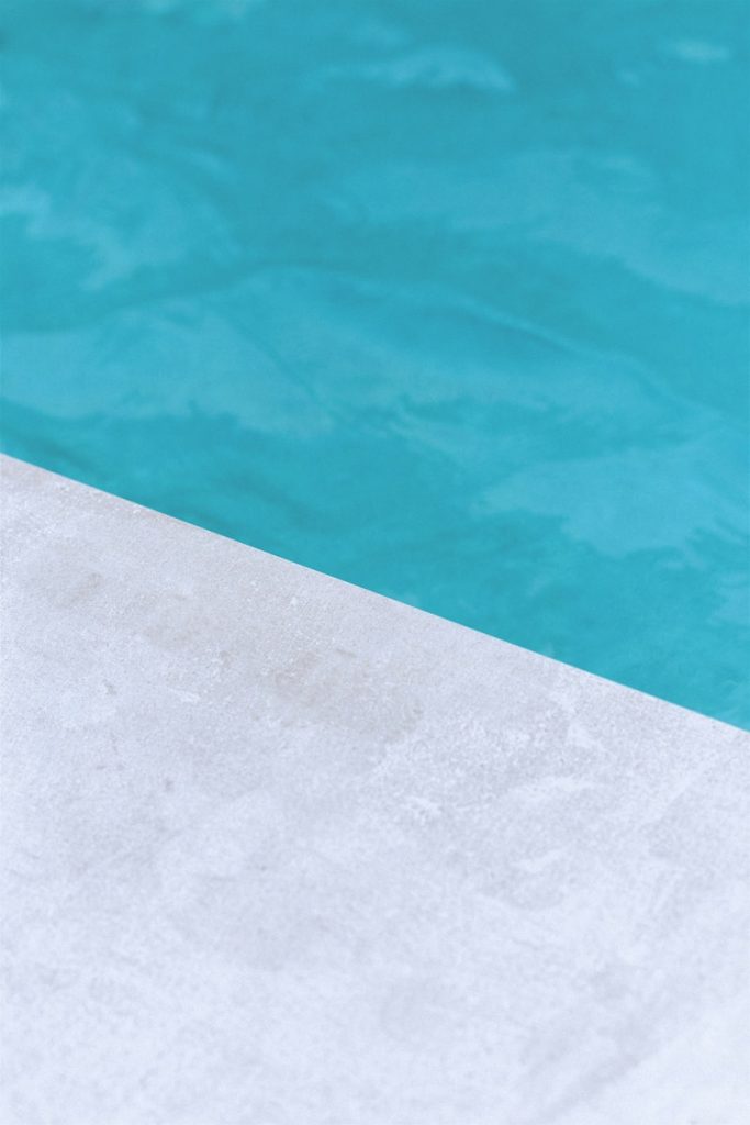 Design et architecture des piscines en béton : exploration des tendances actuelles